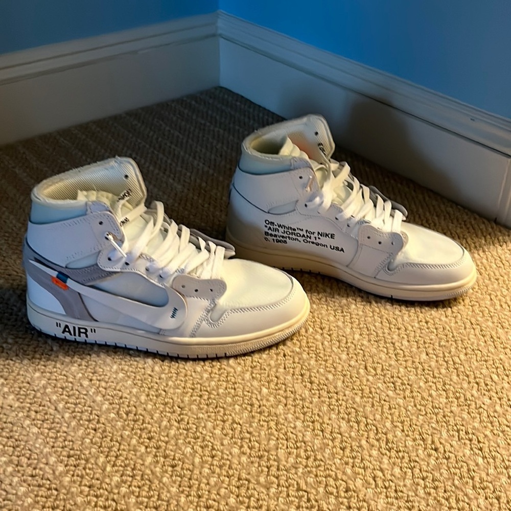 Off white Jordan 1
